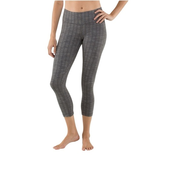 Lululemon Wunder Under Crop Sz 4 Textured Ziggy Wee October Angel Wing - Picture 2 of 9